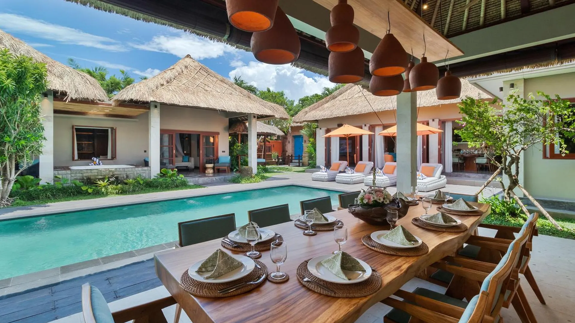Villa Mahkota Seminyak
