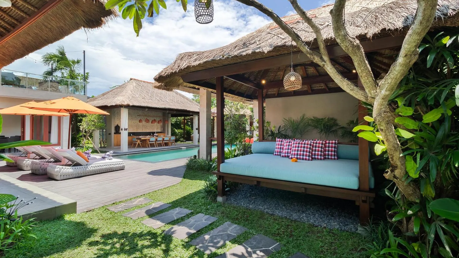Villa Mahkota Seminyak