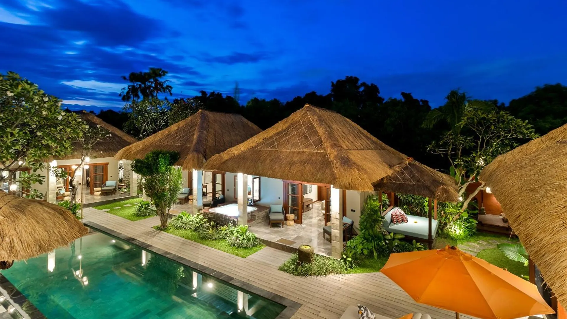 Villa Mahkota Seminyak Indonesia