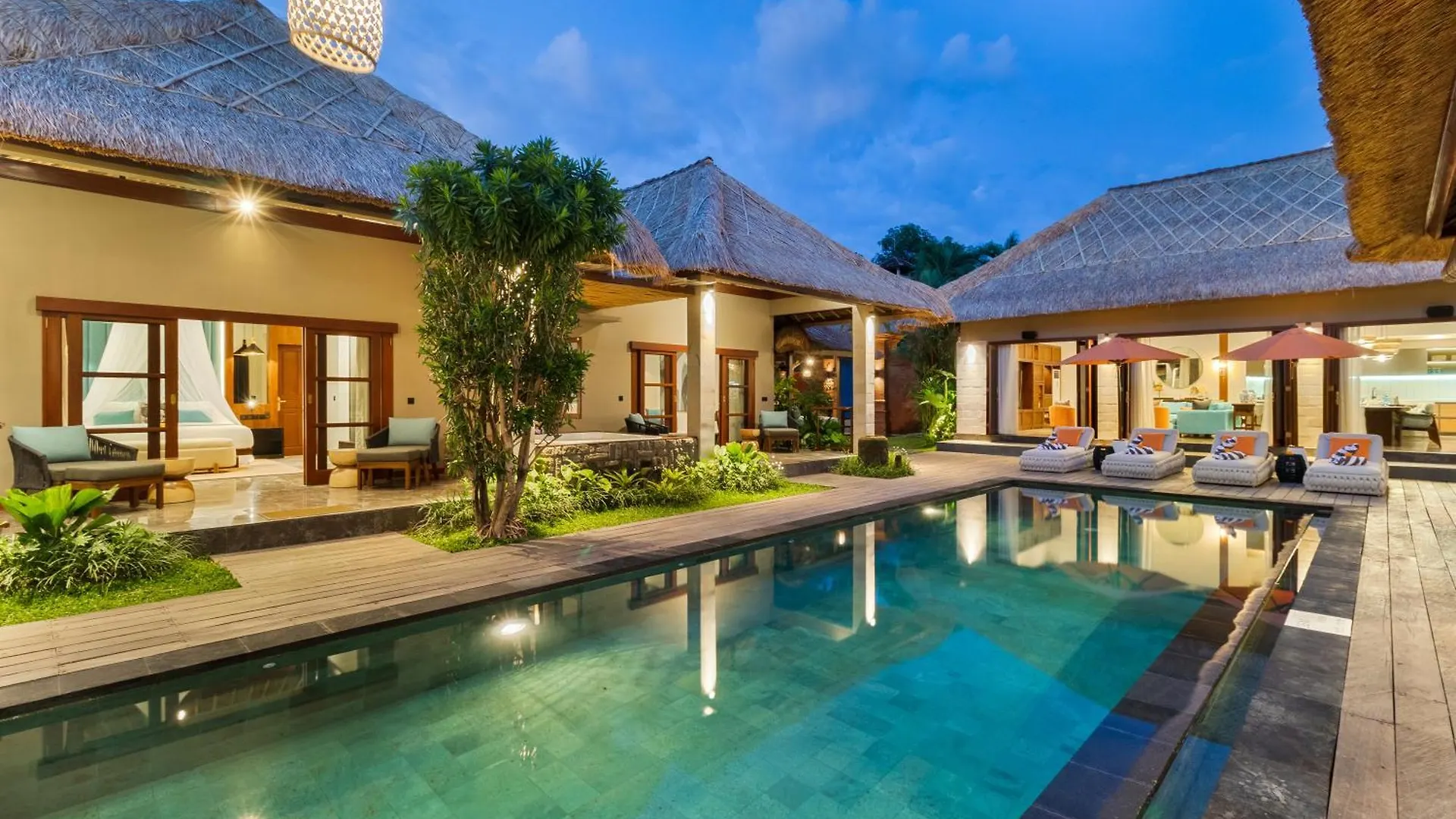Villa Mahkota Seminyak